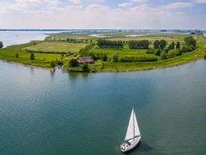 Betriebsausflug im Ausland: Ihre eigene Insel 30 km unterhalb von Rotterdam (Holland)