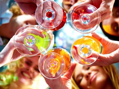 Ganz originelle Partylocations für Ihr Weihnachtsfeier (Arrangement ab €60 p.P.) Ganz originelle Partylocations für Ihr Weihnachtsfeier (Arrangement ab €60 p.P.)