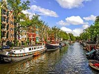 Kulinarische Stadtführung mit Bootsfahrt im Ausland (Holland oder Belgien)